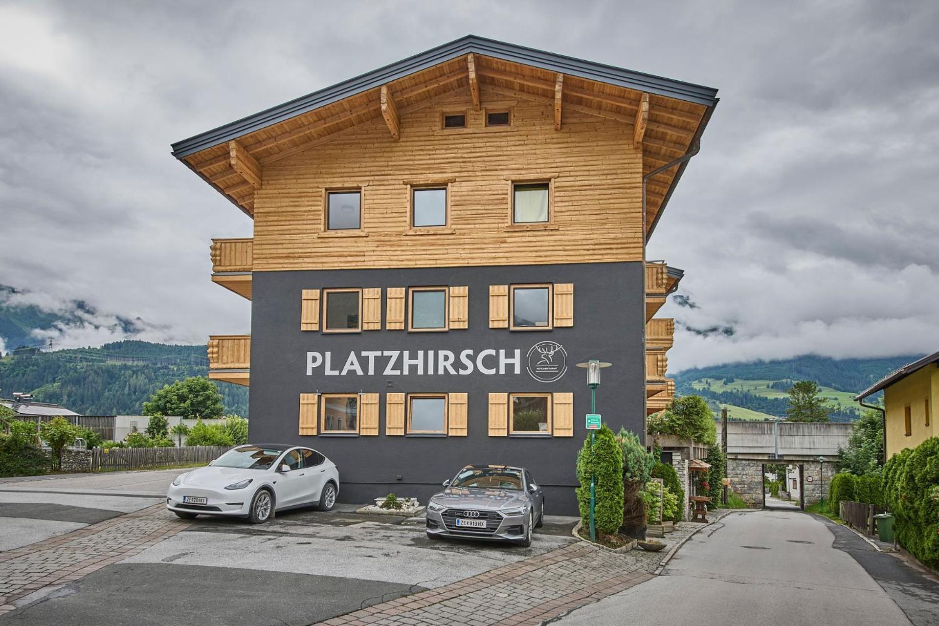 Platzhirsch Rooms - B&B - Self Check-In بيسندورف المظهر الخارجي الصورة