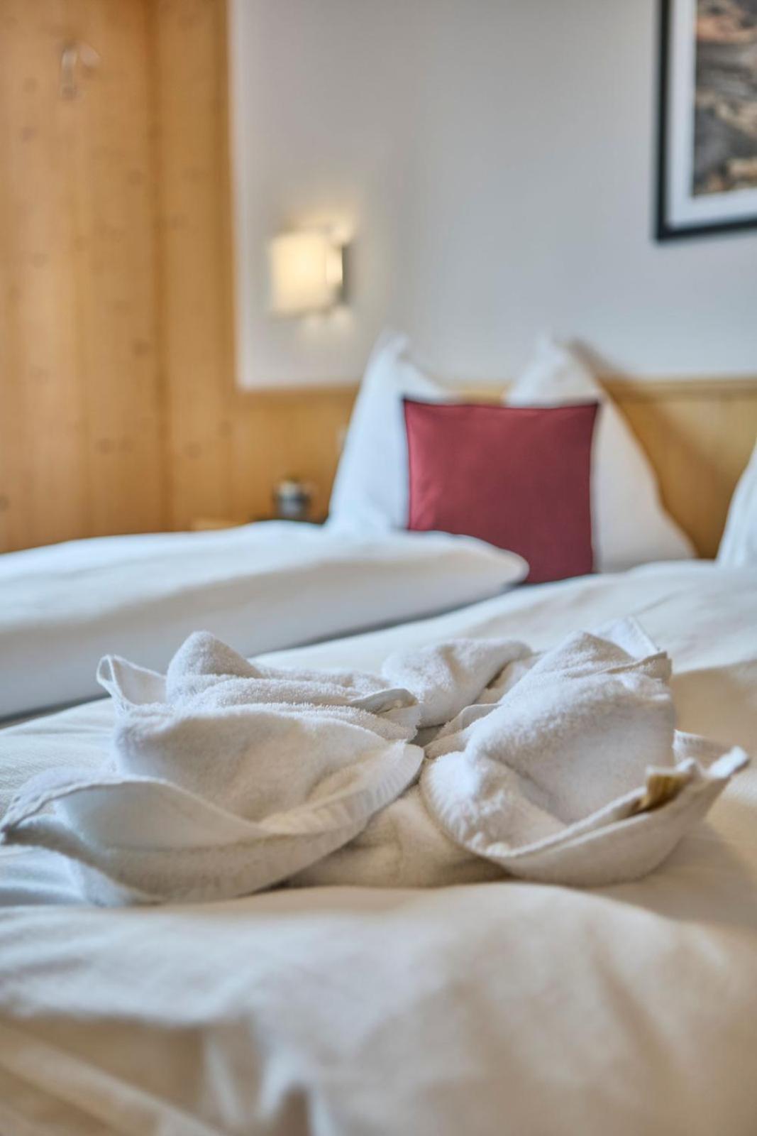 Platzhirsch Rooms - B&B - Self Check-In بيسندورف المظهر الخارجي الصورة